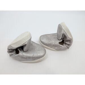 Fit Kick Kruzers Shoes Snake Skin Silver Print Size Small Comfort Travel Career